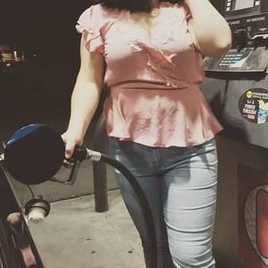 Meet your Posher, Yuridia